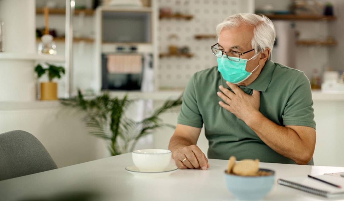 Tantangan Pneumonia pada Lansia dan Bahaya Bakteri E. cloacae